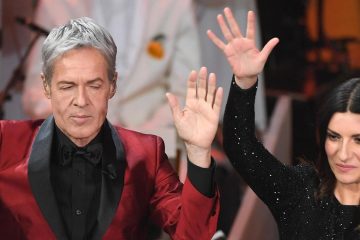 Claudio Baglioni confermato a Sanremo 2019: anche Laura Pausini?