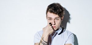 Irama vince Amici 17: la "seconda occasione" andrà meglio?