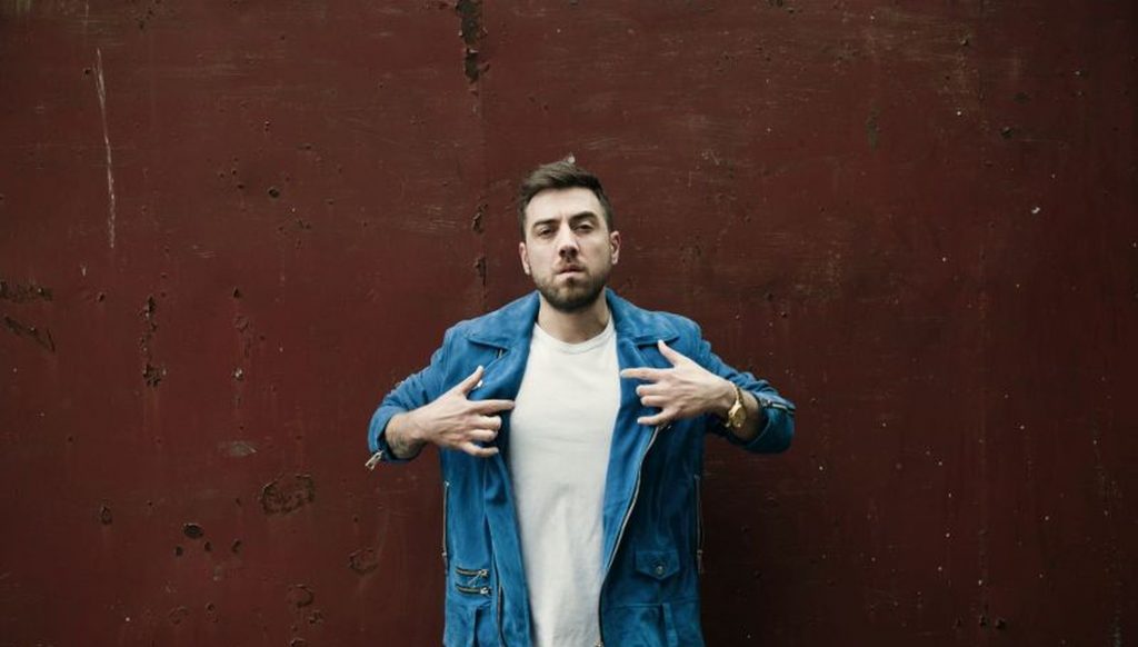 Coez: da rapper a nuovo cantautore italiano