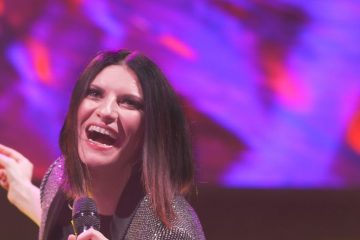 Laura Pausini: su Canale 5 il concerto-evento al Circo Massimo. Ecco quando