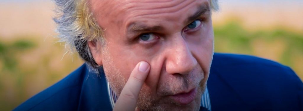 Jerry Calà: il tormentone "Un'altra estate che va" spopola in classifica - Video