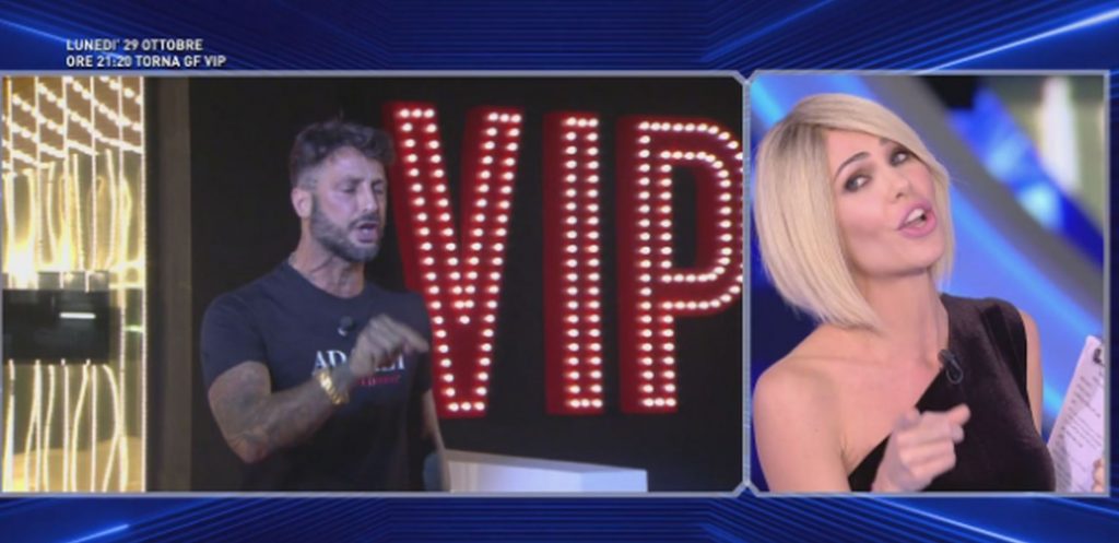 Ilary Blasi asfalta Fabrizio Corona e lui si "vendica" su Instagram - Video