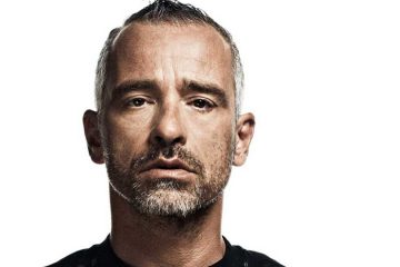 Eros Ramazzotti, svelata la tracklist di "Vita ce n'è": tre duetti a sorpresa