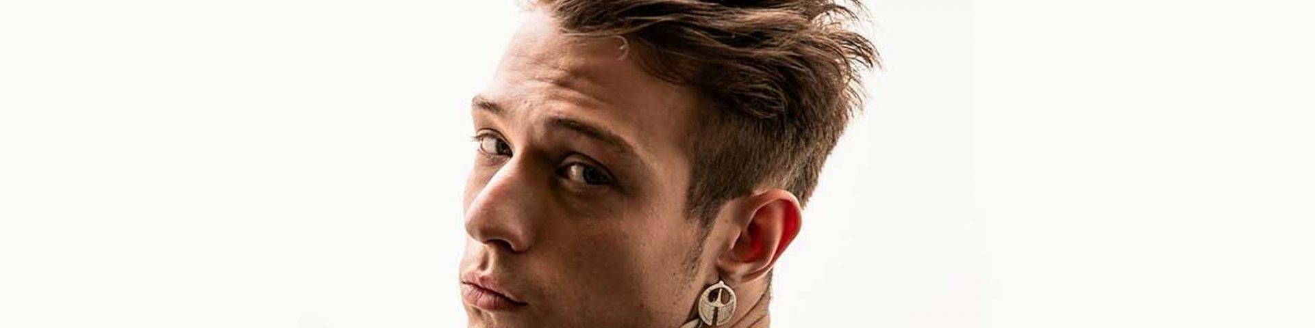 Irama, tutte le date dell'instore tour per "Giovani"