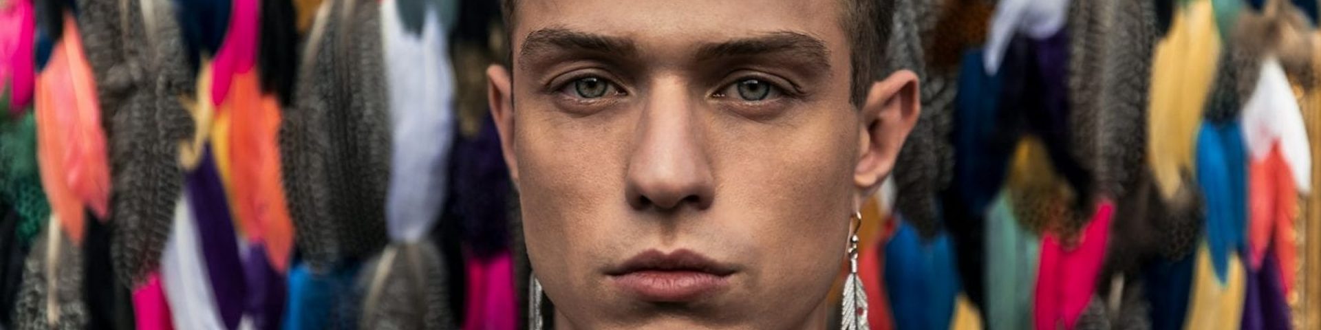 Irama: come una fenice risorge con "Giovani", il nuovo lavoro discografico