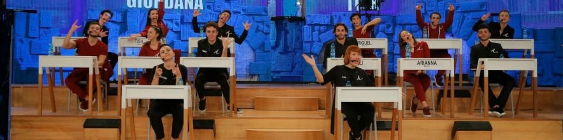 Amici 18 del 1 dicembre: la classe al completo