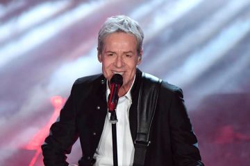 Striscia la Notizia contro Sanremo 2019: conflitto di interessi per Baglioni?