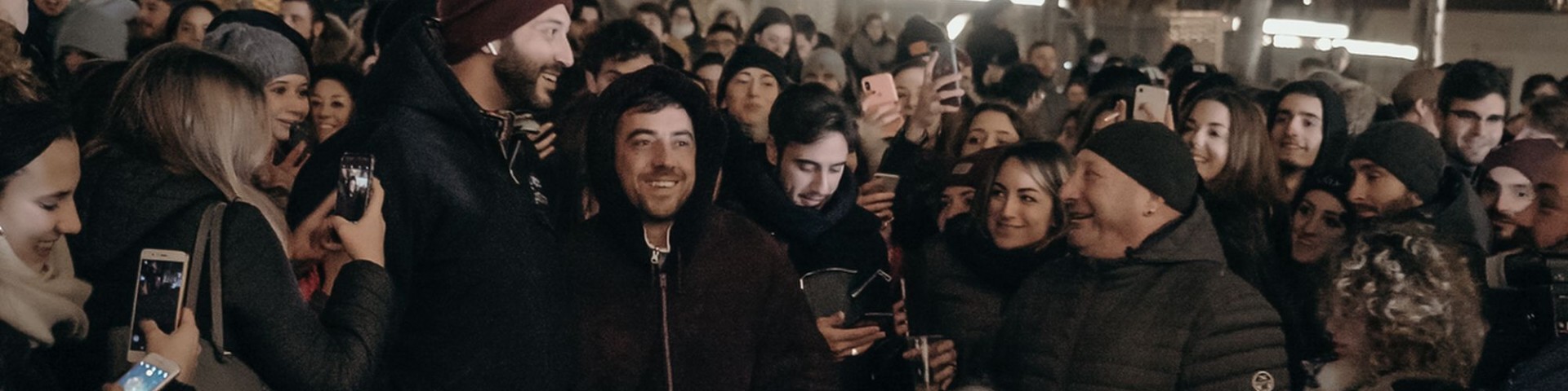 Coez, È sempre bello. Testo, video, autori e come acquistare