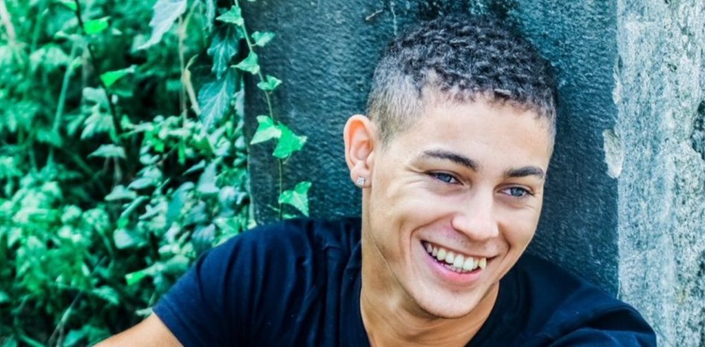 Einar, Parole nuove. Testo, video e autori