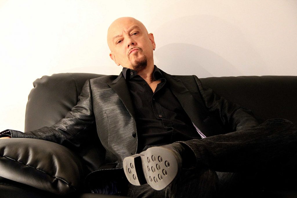 Enrico Ruggeri in concerto a Saronno venerdì 14 maggio 2021: come acquistare i biglietti su TicketOne