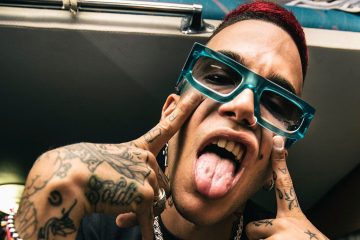 Sfera Ebbasta indagato per istigazione all'uso di droga