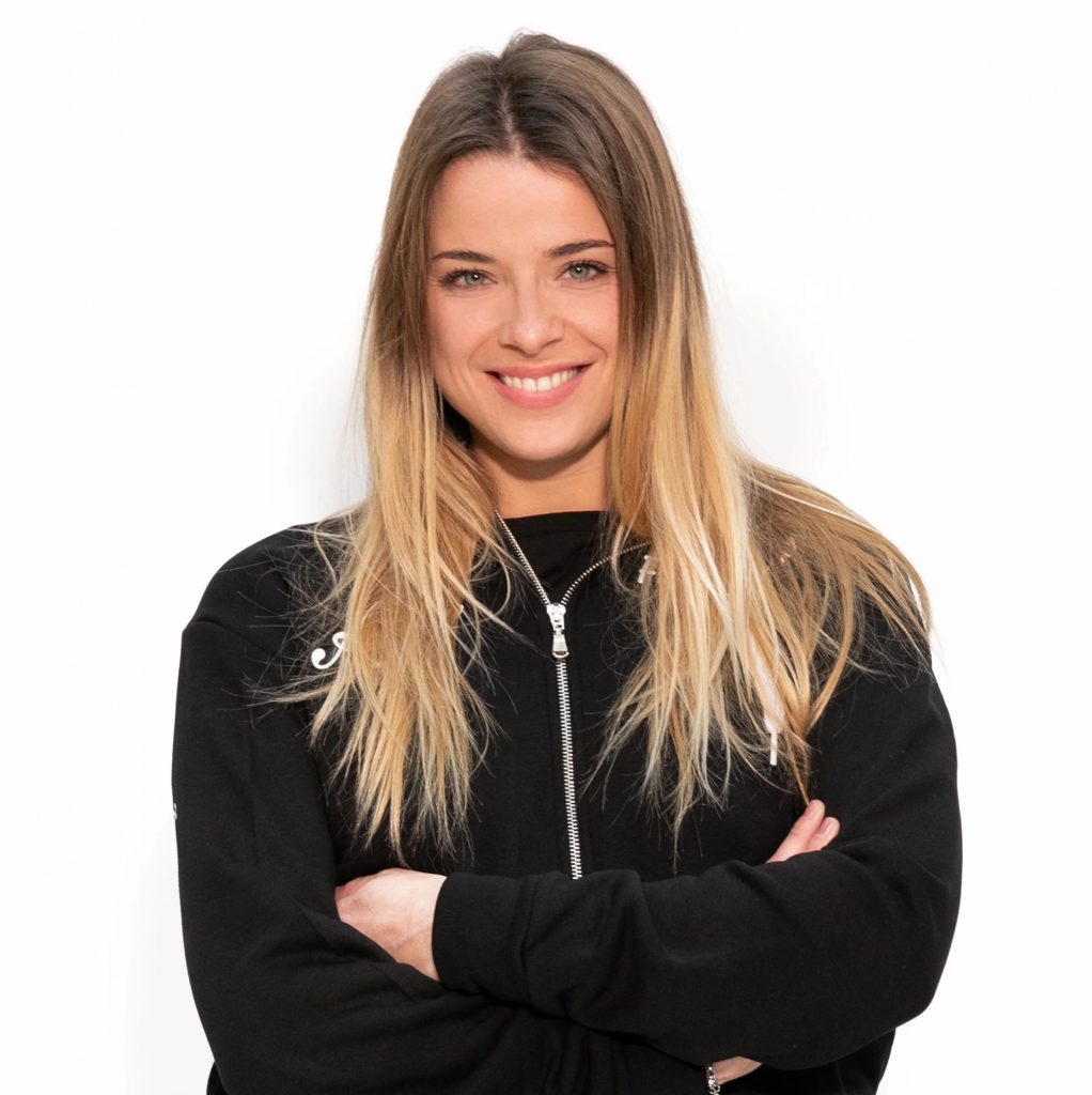 Federica Marinari, Difficoltà