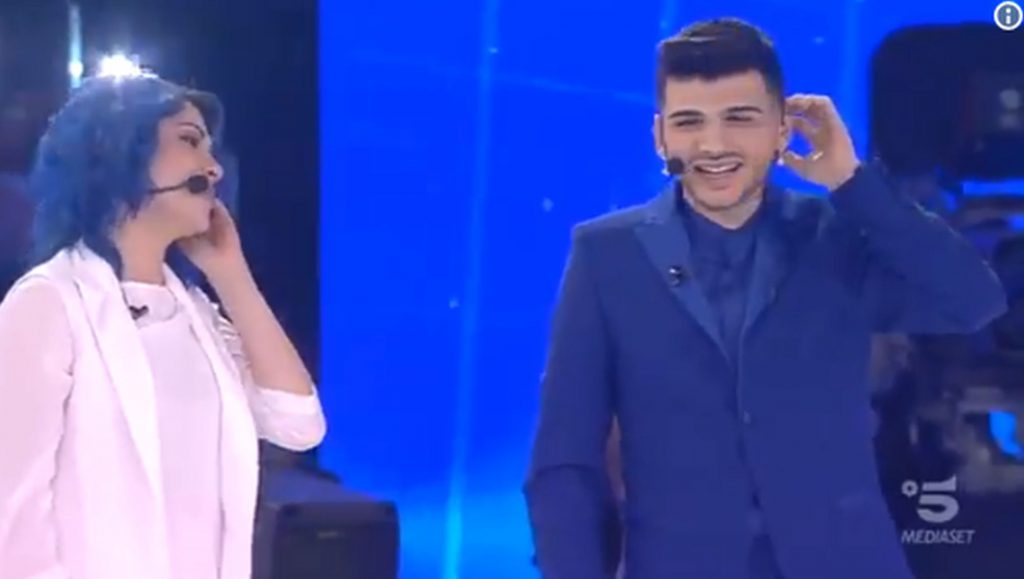 Jefeo e Ludovica fidanzati? I dubbi nella prima puntata di Amici 18 - Video