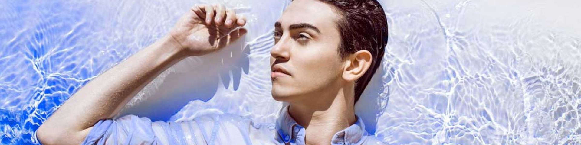 Michele Bravi rompe il silenzio dopo l'incidente: "Non ricordo com'era prima"