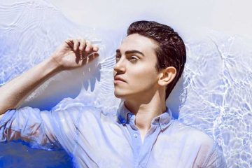 Michele Bravi rompe il silenzio dopo l'incidente: "Non ricordo com'era prima"