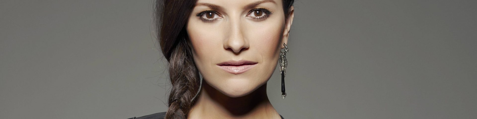 Laura Pausini presenta le Baby Pelones per la lotta ai tumori infantili