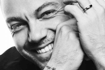 Tiziano Ferro: testo, accordi e autori di "Accetto Miracoli"