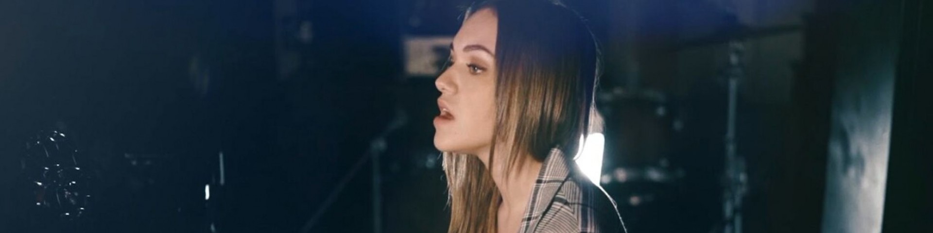 Shari: “Vorrei duettare con Mahmood o Elodie” (Video)