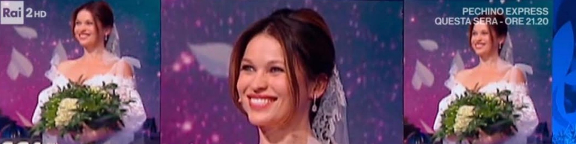 Yuliya Mayarchuk sfila in abito da sposa a Detto Fatto