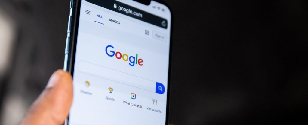 Google riconosce le canzoni anche se le fischietti o canti: ecco la nuova funzione