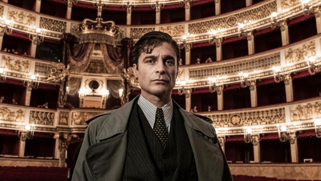 Replica in TV: quando e dove rivedere Il Commissario Ricciardi