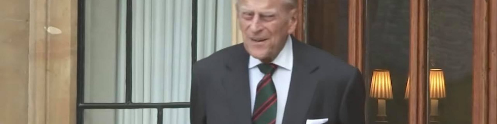 Londra, Principe Filippo ricoverato in ospedale dopo un malore
