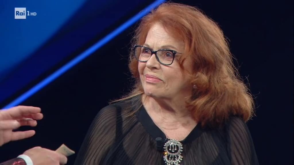 I look di Sanremo 2021 secondo la Rosanna Cancellieri dei Povery: le pagelle della terza puntata