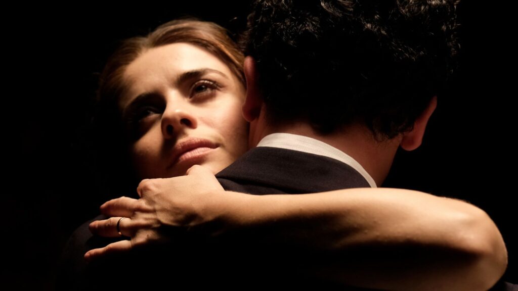 Replica in TV: quando e dove rivedere Chiamami ancora amore