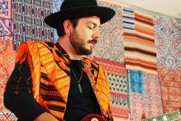 Un Cuore siciliano batte forte in Australia. Appena uscito “Boundaries”, il nuovo singolo di Santino Salvadore