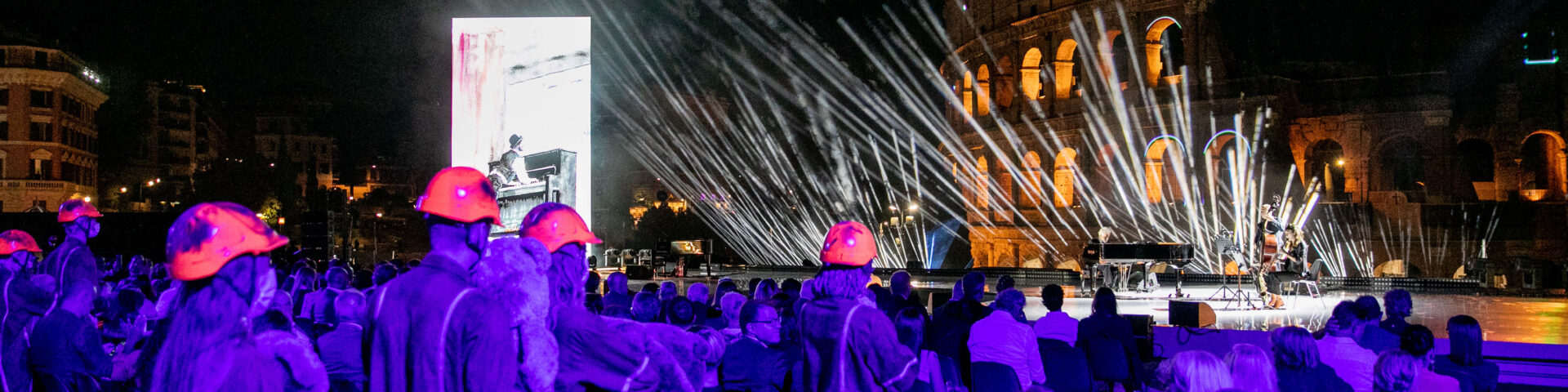 Time For Change, raccolti 500.000 dollari per la lotta contro la polio. Il racconto dell’evento con Annie Lennox, Mahmood e Piovani – FOTO
