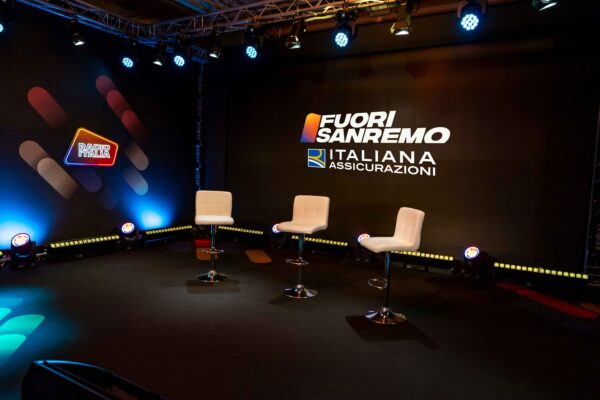 Radio Italia torna a Sanremo 2026: tutti gli appuntamenti dal Fuori Sanremo al nuovo Radio Italia Village