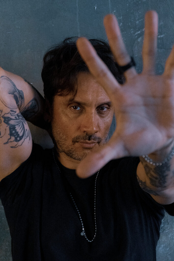 Roma canta con Fabrizio Moro: energia e cuore in concerto