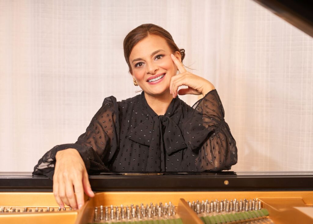 In attesa di Ingrid Carbone al Pino City Milano: “Il pianoforte è il mio racconto dell’universo femminile”